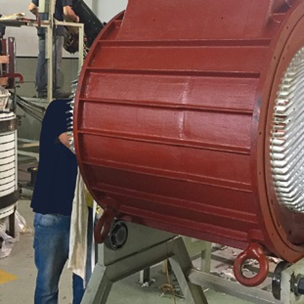 MANUTENÇÃO EM GERADORES